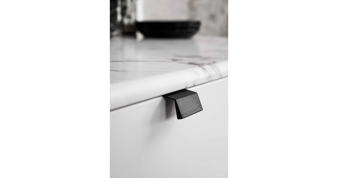 Kép 2/3 - Fogantyú Furnipart BENCH   20mm, alumínium, csiszolt matt fekete