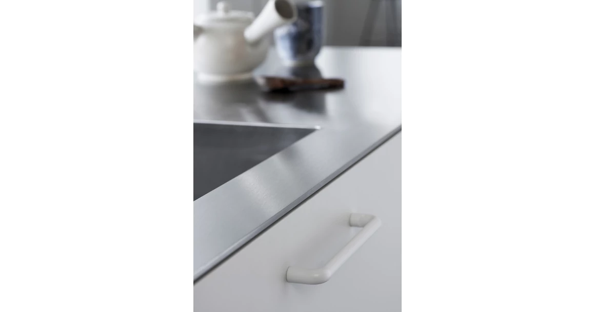 Kép 2/6 - Fogantyú Furnipart CARVE  160mm, fém, fehér matt