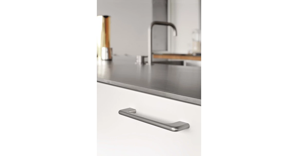 Kép 2/3 - Fogantyú Furnipart DOPPIA  128-160mm, alumínium, szálcsiszolt