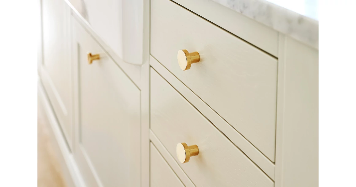 Kép 3/3 - Fogantyú Furnipart DOT gomb, sárgaréz, fényes króm