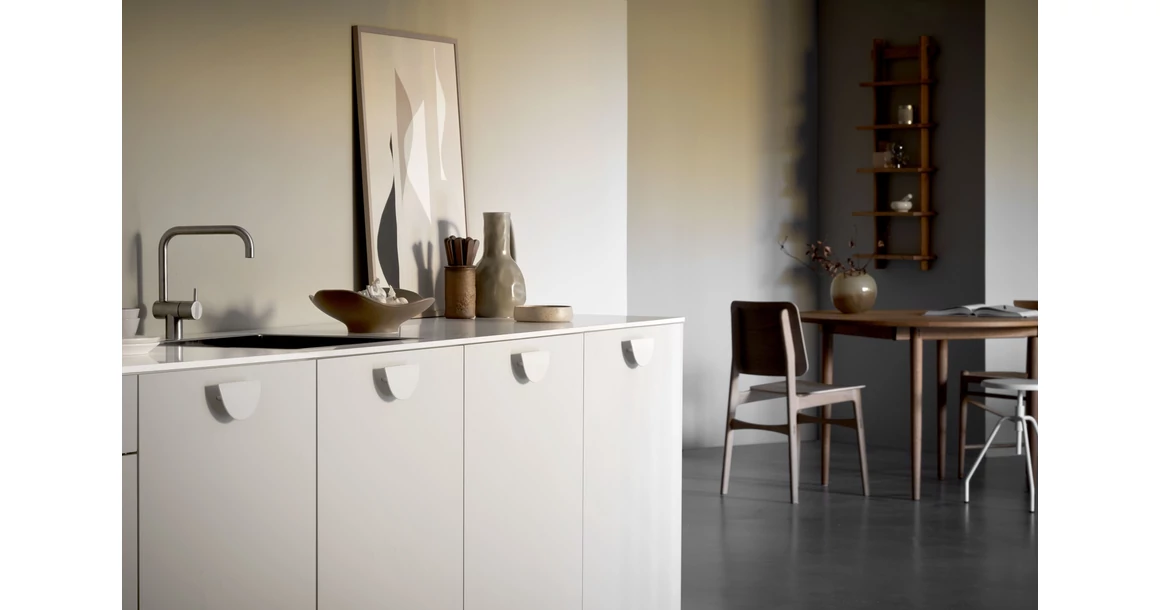 Kép 5/6 - Fogantyú Furnipart HORIZON LARGE   64mm, fém, fehér matt