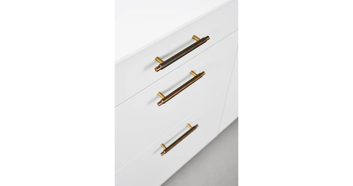 Kép 3/4 - Fogantyú Furnipart MANOR  128mm, fém, antik sárgaréz