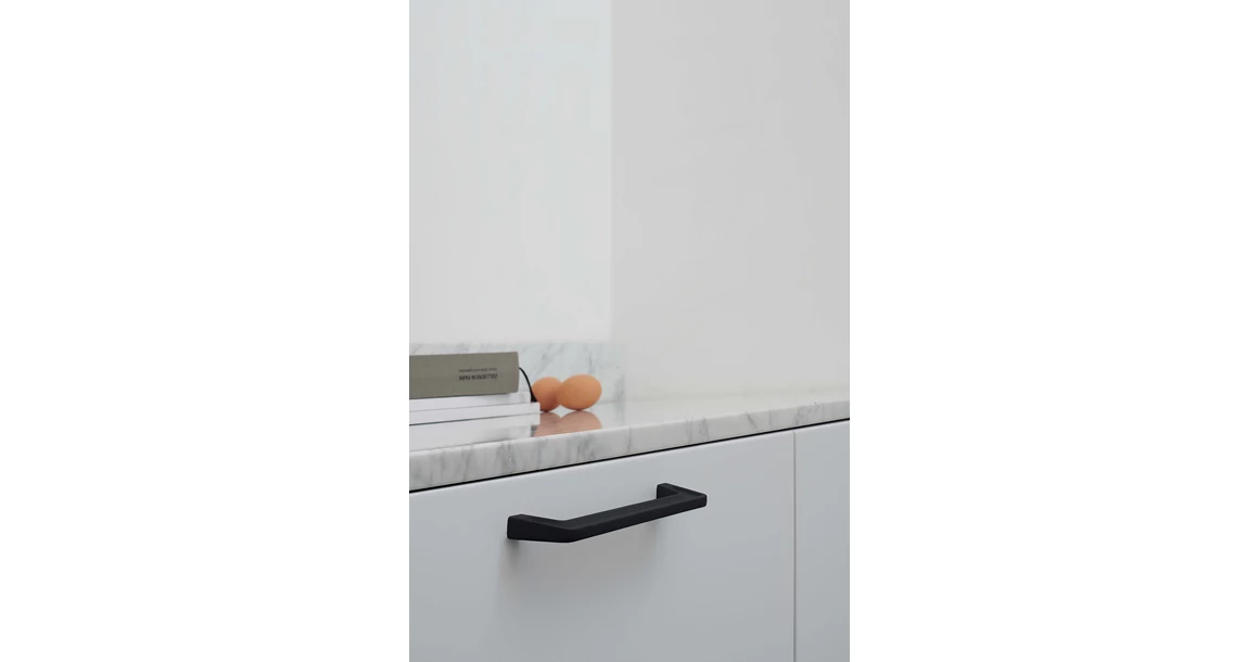 Kép 2/12 - Fogantyú Furnipart PAGODA  160mm, öntött vas, fekete