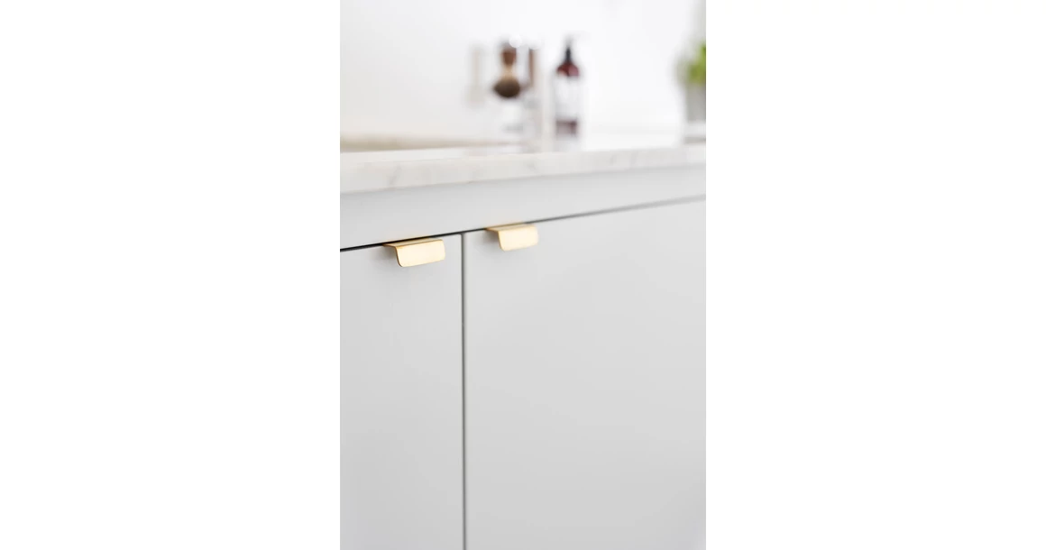 Kép 2/2 - Fogantyú Furnipart PATINA   30mm, sárgaréz, polírozott sárgaréz