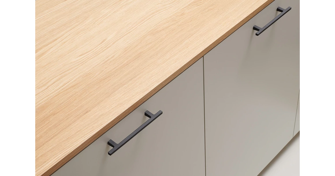 Kép 4/9 - Fogantyú Furnipart PEN  128mm, öntött vas, fekete