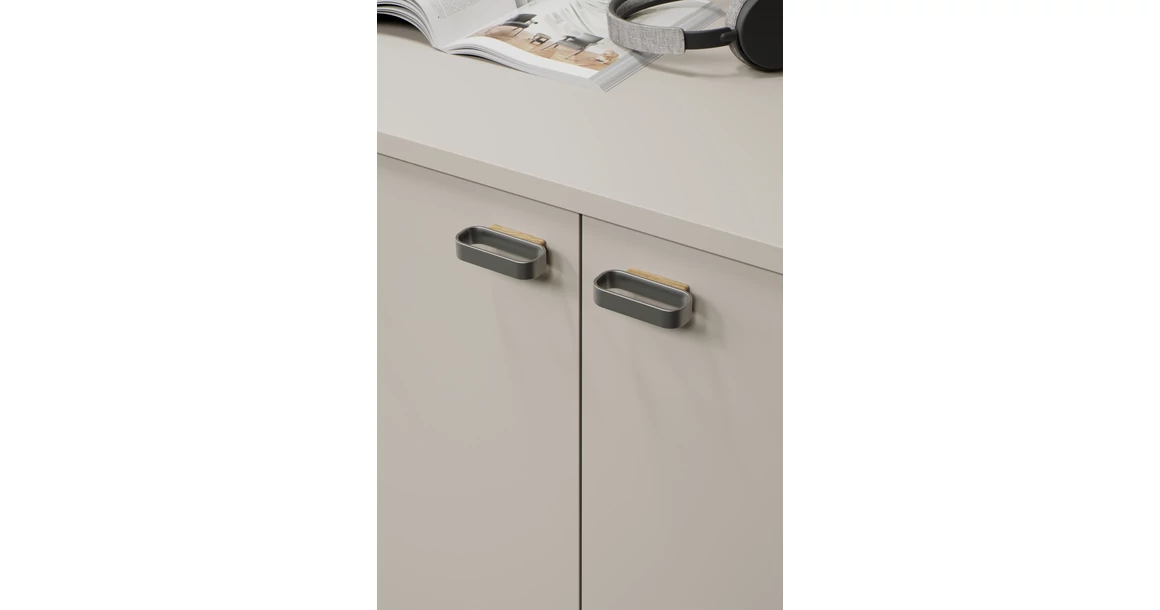 Kép 2/2 - Fogantyú Furnipart RACE   32mm, fém-fa, szálcsiszolt - lakkozott tölgy