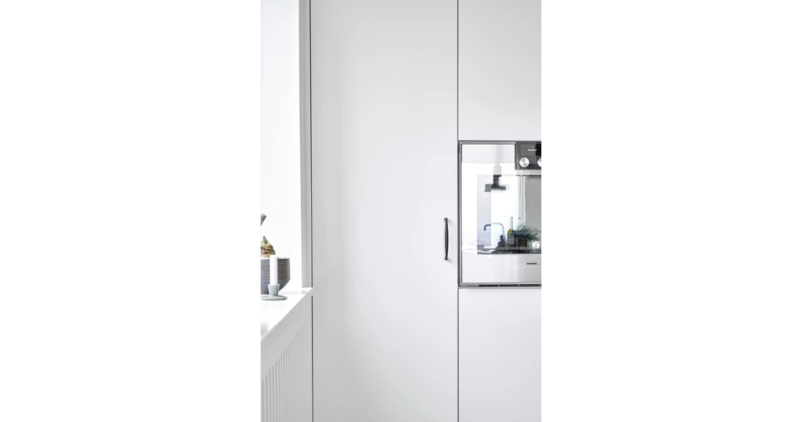 Kép 4/4 - Fogantyú Furnipart SPAN  160mm, alumínium, fekete