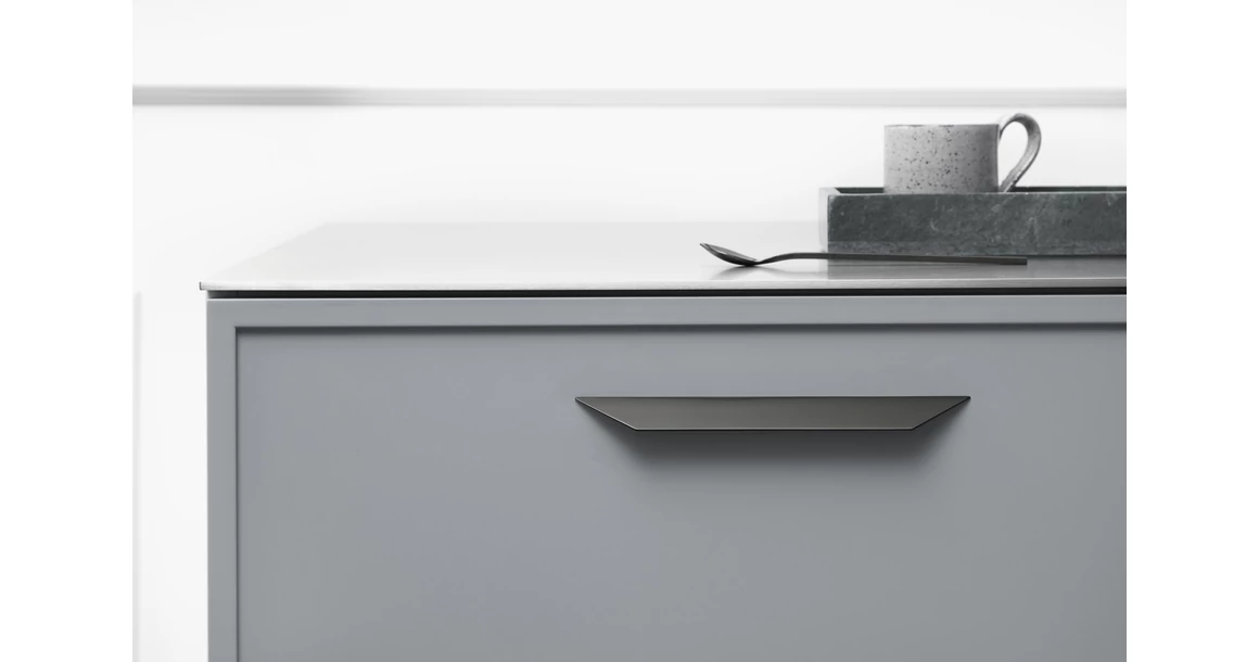 Kép 4/5 - Fogantyú Furnipart STREAMLINE   96mm, alumínium, fekete