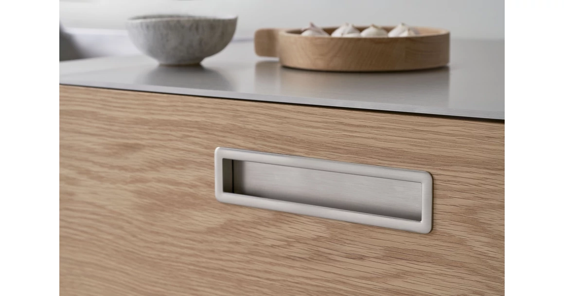 Kép 2/3 - Fogantyú Furnipart TUB STRAIGHT süllyesztett, fém, szálcsiszolt