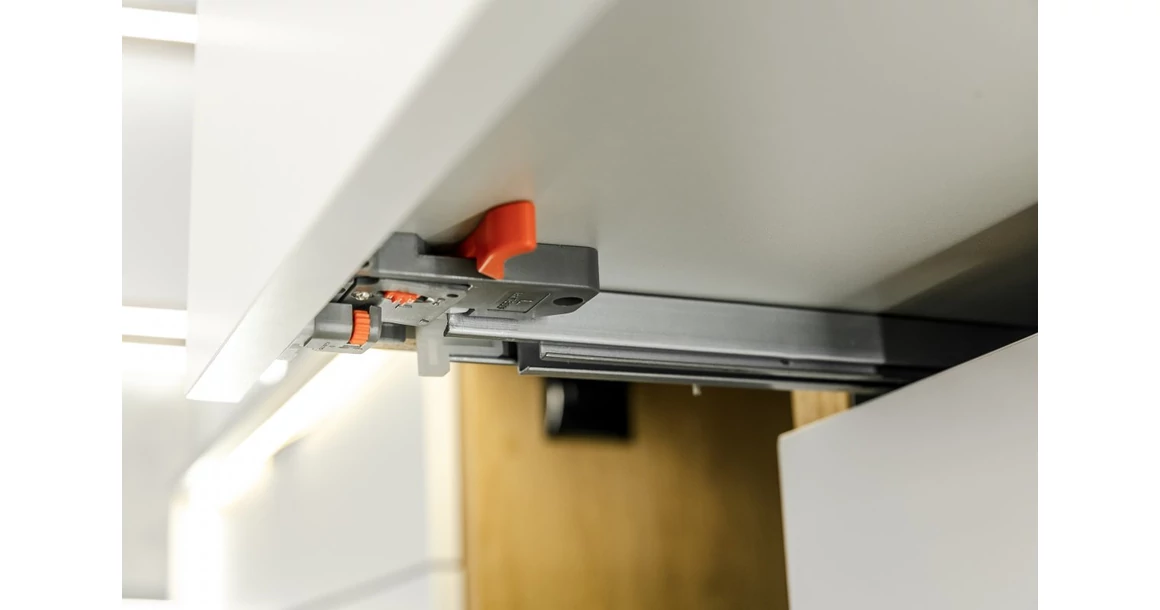 Kép 5/8 - Rejtett fióksín, teljes kihúzású, csillapított záródású, 250 mm, kuplunggal, 18mm laphoz, 3D állíthatóság H