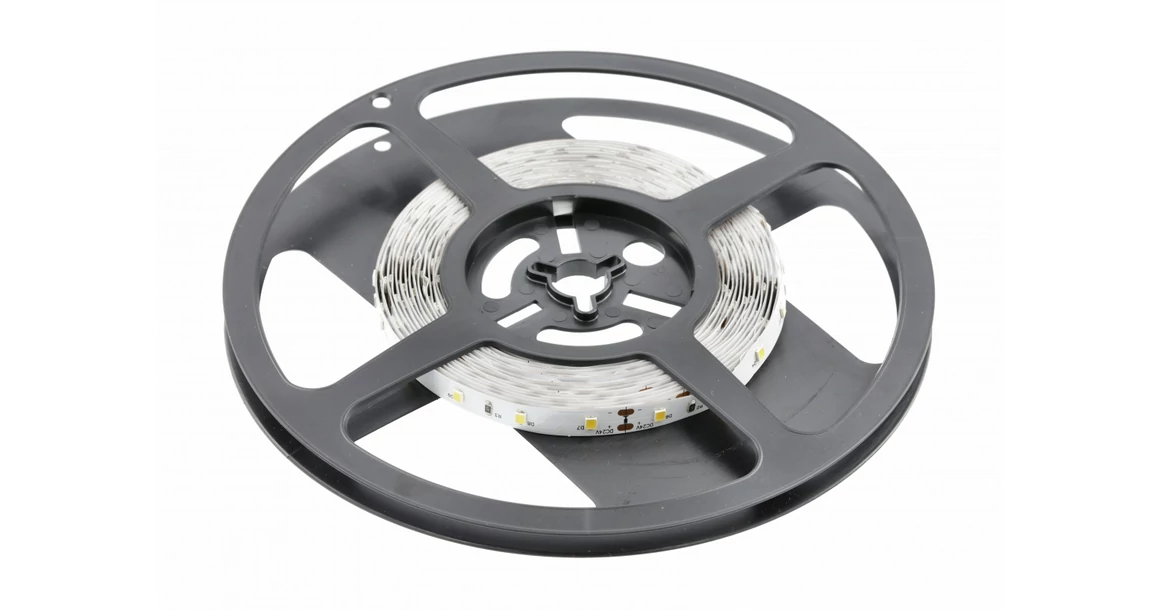 Kép 1/3 - LED szalag 2835, 300 LED/5 fm, meleg fehér, 9,6W/fm  48W/5fm , 8mm , 5fm/tekercs, 24V, IP20, 1100lm/m