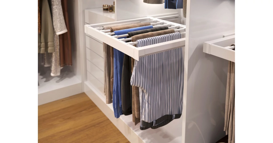 Kép 3/4 - Gardób ELITE nadrágtartó 58mm magas, teljes kihúzású, csillapított záródású, rejtett fióksínnel szerelve, 860-918mm, fehér