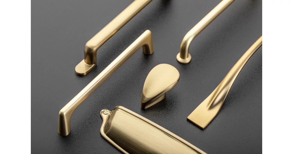 Kép 8/10 - Fogantyú fém, gomb, VENICE, fekete matt