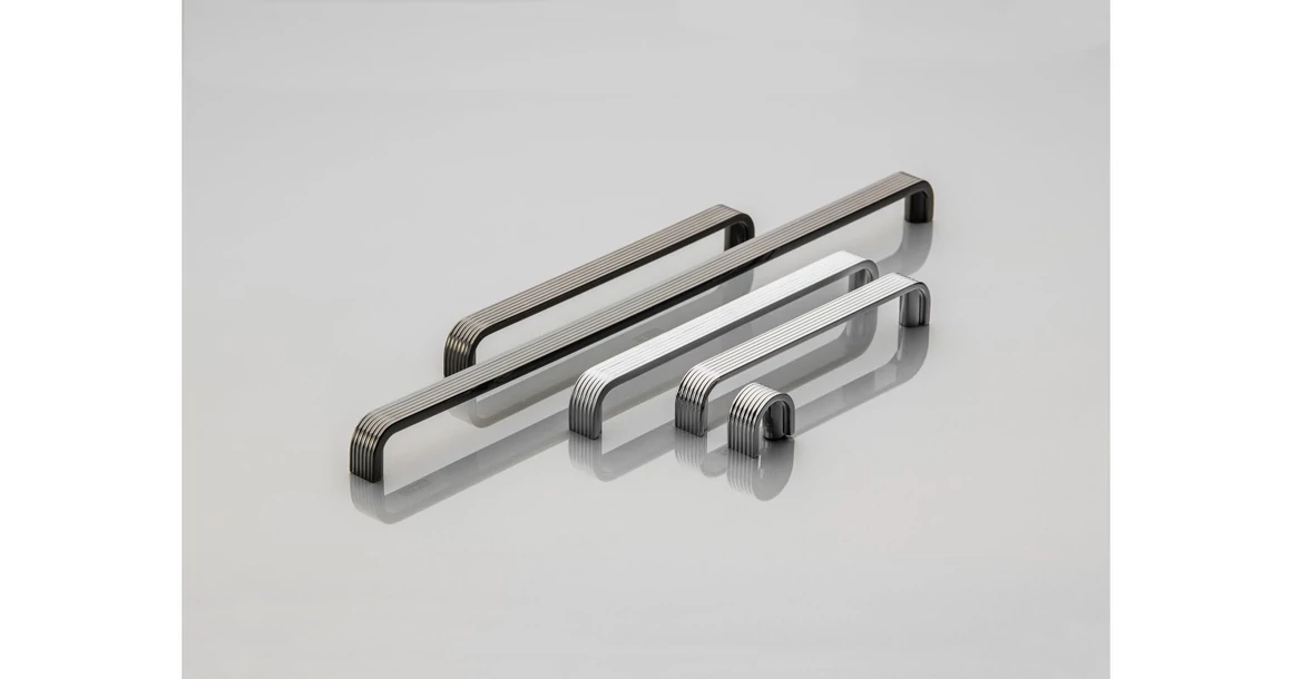 Kép 2/2 - Fogantyú fém,  320mm, VETA, króm