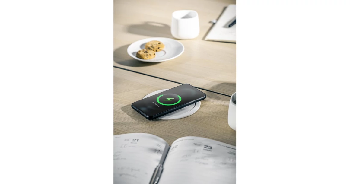 Kép 8/10 - Konnektor, pultba süllyeszthető, 4x dugalj, 2x USB 2A, 2x hálózati RJ45, 1,5 kábellel, 5W indukciós töltővel, fehér, 120mm COMFORT PLUS