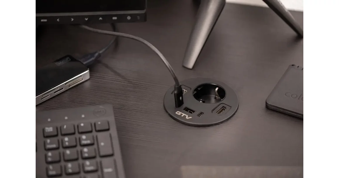 Kép 5/8 - Konnektor, pultba szerelhető, 1x dugalj, 1x USB A, 2xUSB C, RJ45; HDMI; 1,5fm kábellel, fekete RONDO
