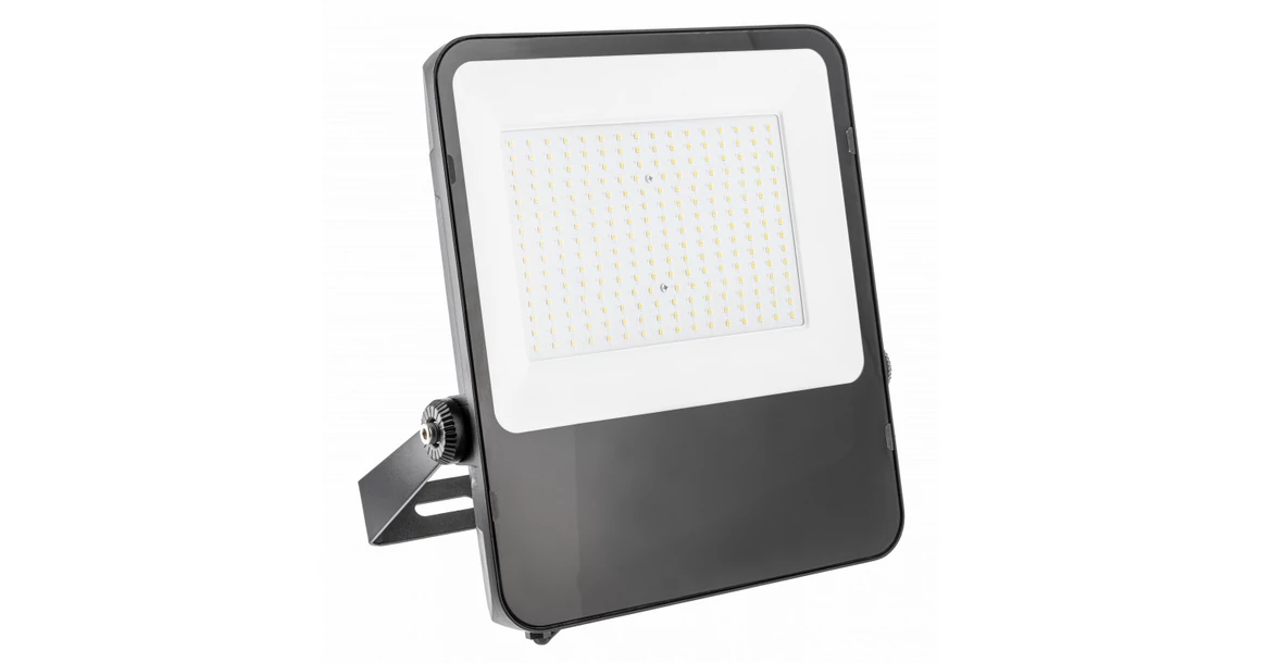 Kép 1/10 - DAYTONA LED reflektor, 200W, 24000lm, 4000K, AC180-250V, 50/60 Hz, PF>0.9, IP65, 110°