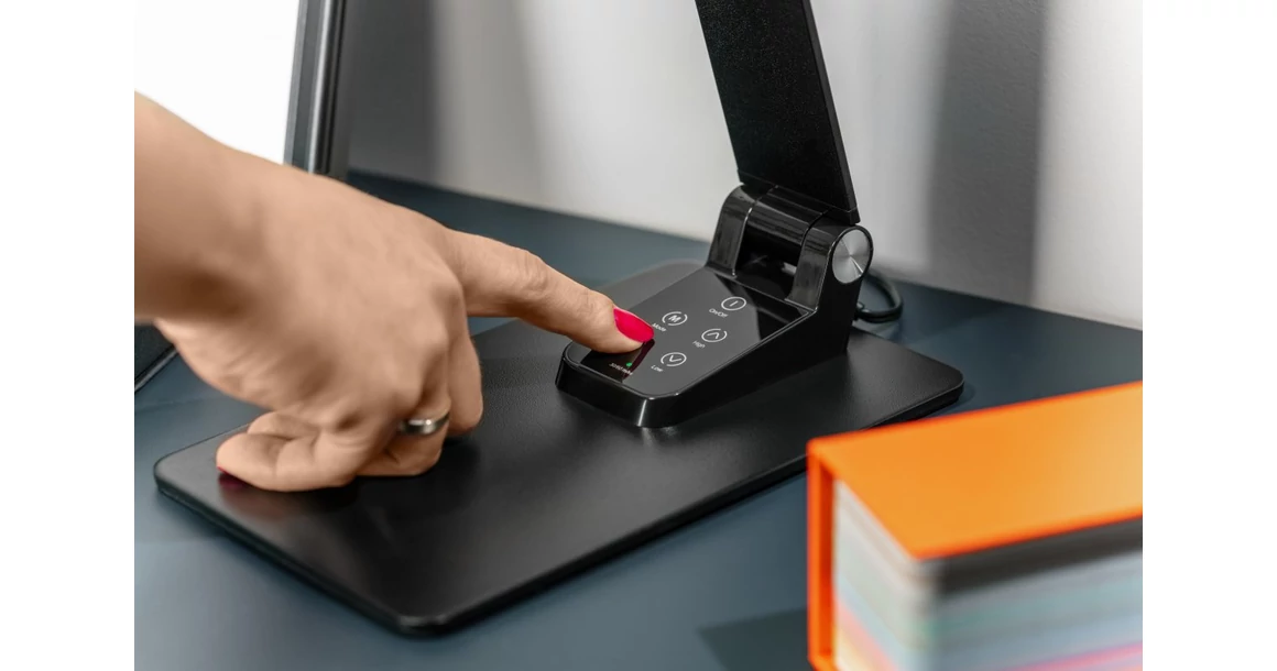 Kép 3/11 - Lámpa Asztali LONEOS 12W, 700lm, AC220-240V, 3-CCT, 5 fokozatú fényerő ,RA>80,USB, fekete