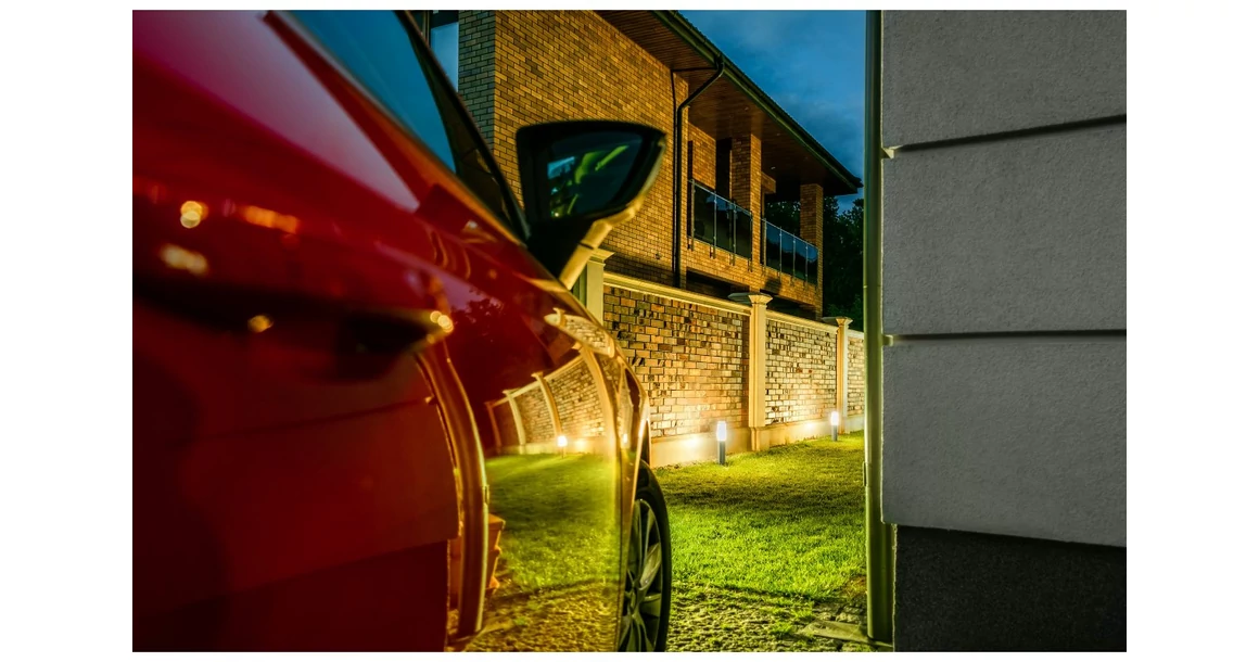 Kép 2/5 - Lámpa Kerti lámpatest MILAN-P 45,E27, MAX.40W, IP44, AC220-240V, 50-60Hz, oszlop 0,45 m, inox