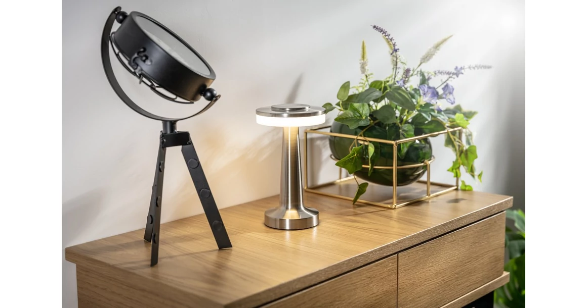 Kép 2/4 - Lámpa Asztali Monum, 3W, 200lm, DC 5V, 1A,3000 K, 3 fokozatú fényerő, akkumulátor 1800 mAh, szürke