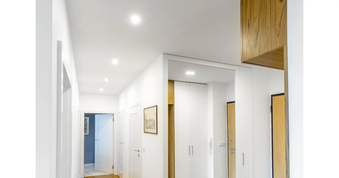 Kép 5/11 - Lámpa Mennyezeti lámpatest MORENA, IP20, négyzet, ezüst