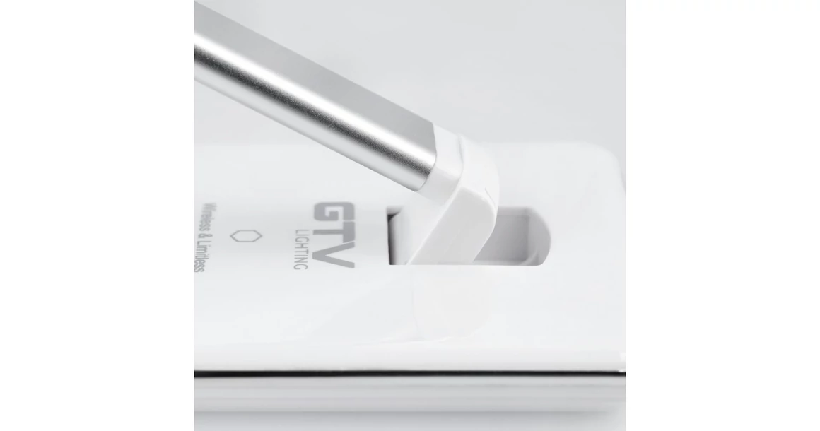 Kép 4/7 - Lámpa Asztali TRITTON 6W, 340lm, AC220-240V, 4-CCT, Wireless töltő, USB, PF>0,5, RA>80, fehér