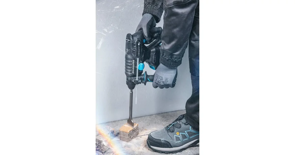 Kép 5/11 - Högert HT2E249-B24CH fúró-vésőkalapács szett, 18V, 2,2J, SDS+, 2db 4Ah akkuval, töltővel, kofferben