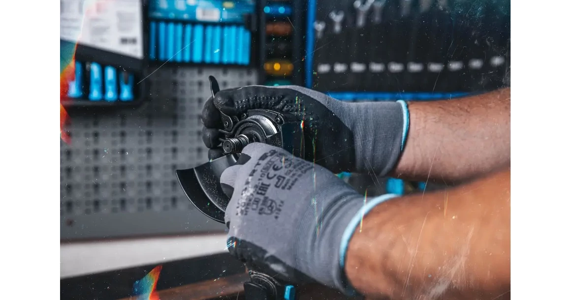 Kép 5/12 - Högert HT2E231-0AG sarokcsiszoló, 18V, 125mm, dobozban