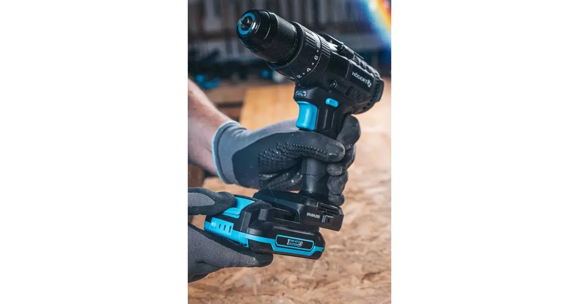 Kép 6/8 - Högert HT2E241-A60 akkumulátor 18V, 6Ah, dobozban