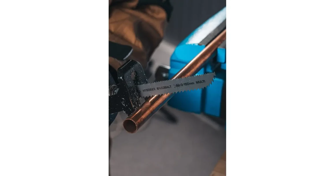 Kép 3/10 - Högert HT2E262-0MRS mini orrfűrész, 18V, dobozban