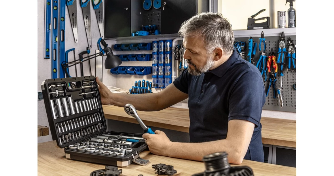 Kép 4/4 - Munkaruha Högert TOBIAS Pamut galléros póló, sötétkék, L