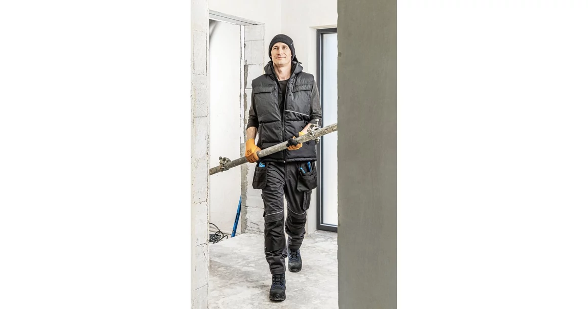 Kép 4/4 - JONAS kötött sapka téli, szigetelt, fekete