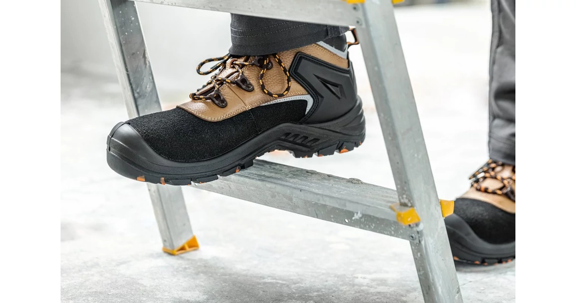 Kép 3/5 - Munkaruha Högert MEPPEN Munkavédelmi bakancs ADVANCED S3 SR bézs/fekete 40