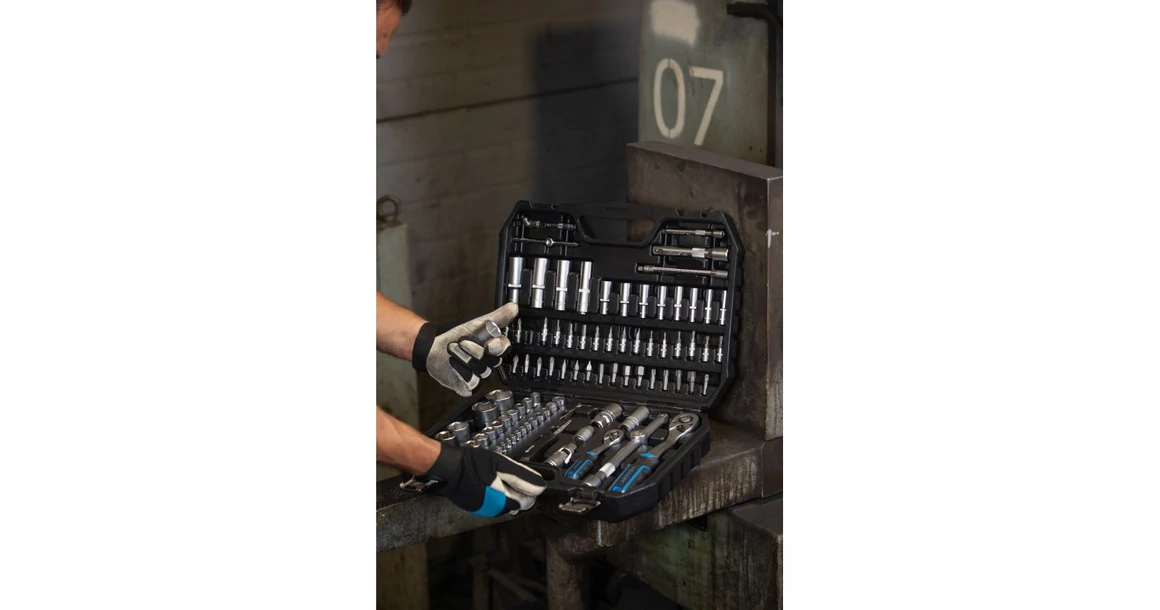 Kép 2/3 - Szerszám Högert Szerszámkészlet, 112db-os, tárolóban