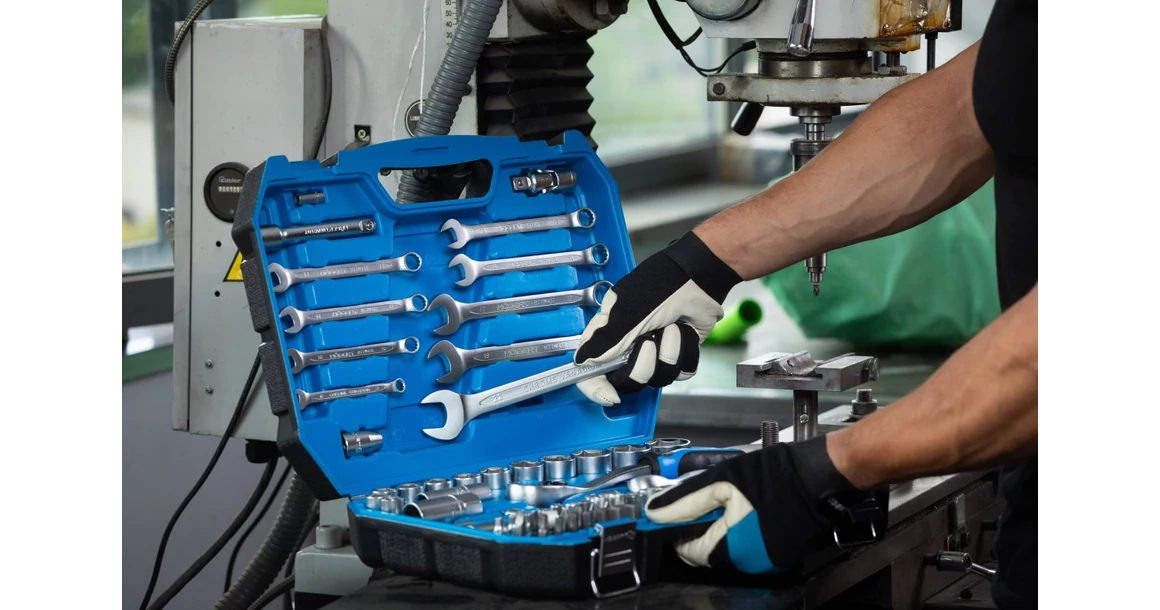 Kép 3/4 - Szerszám Högert Szerszámkészlet,  85db-os, tárolóban