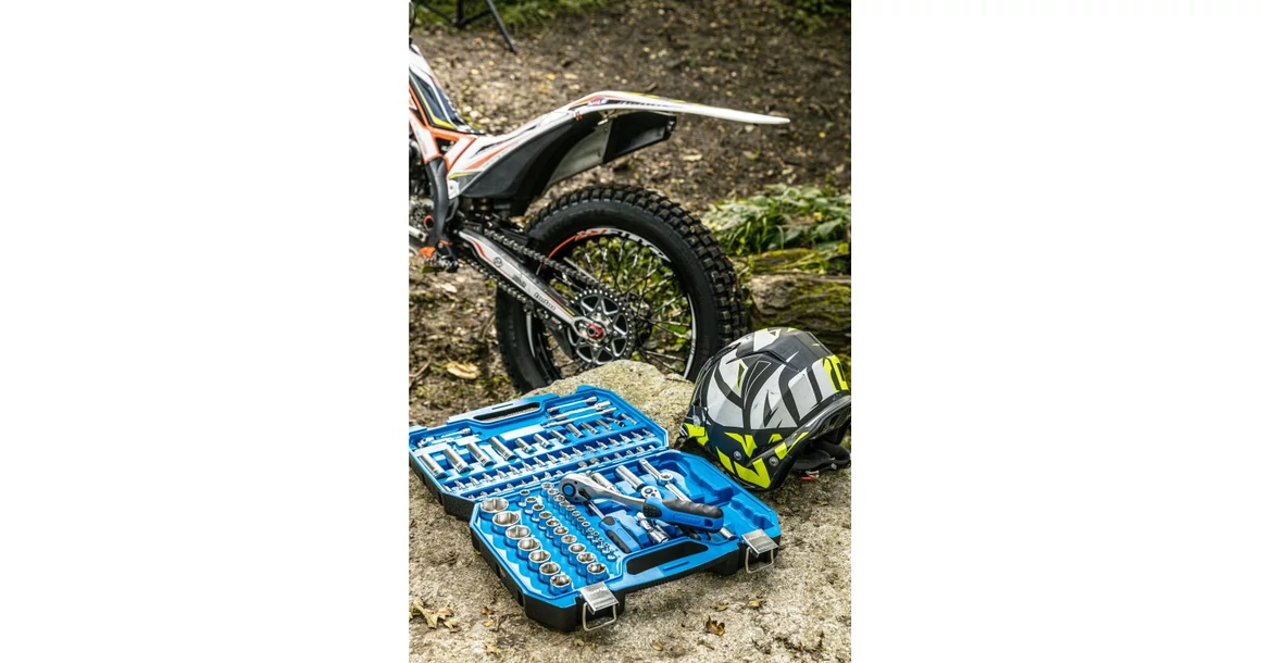 Kép 4/5 - Szerszám Högert Szerszámkészlet,  95db-os, tárolóban