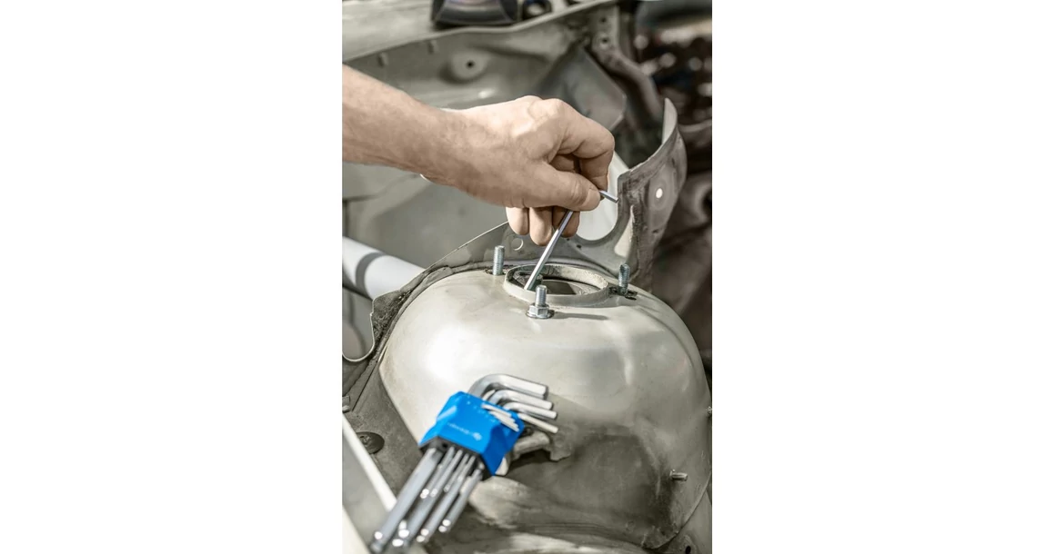 Kép 2/3 - Szerszám Högert Imbusz kulcs szett, 9db-os, HEX, 1,5, 2, 2,5, 3, 4, 5, 6, 8, 10, S2, hosszú, gömb véggel