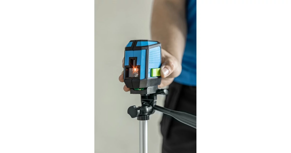 Kép 2/4 - Szerszám Högert Lézeres Szintező, piros, 12-24m