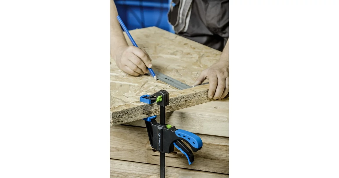 Kép 2/3 - Szerszám Högert Derékszög, alumínium, 190*250mm