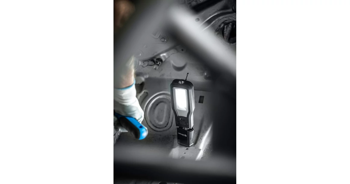 Kép 2/3 - Szerszám Högert Lámpa COB 10W, mágneses, akkumulátoros