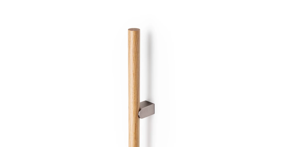 Kép 1/6 - Fogantyú  Viefe KUMO WOOD BIG  frontról szerelhető  320mm, alumínium-fa, szálcsiszolt - tölgy