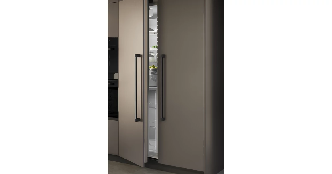 Kép 2/4 - Fogantyú  Viefe CASEY BIG  416mm, alumínium, texturált láva fekete-  polírozott titán fekete