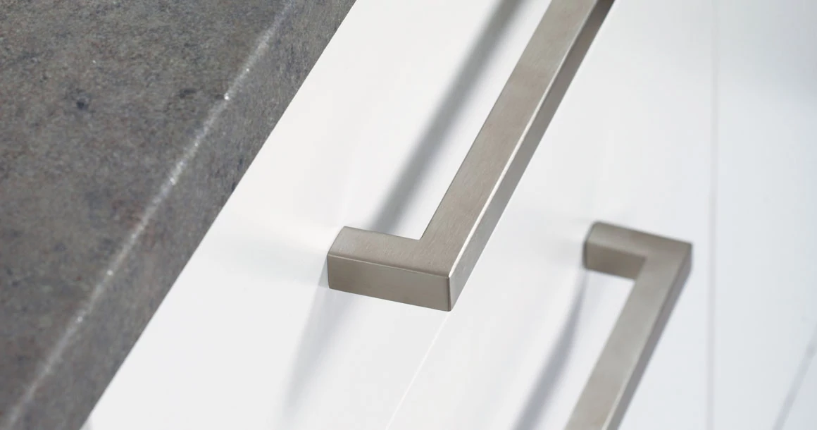 Kép 2/3 - Fogantyú  Viefe FORT  128mm, rozsdamentes acél, szálcsiszolt