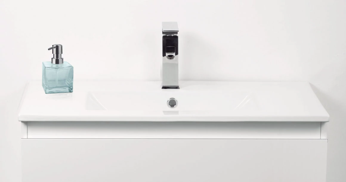 Kép 2/3 - Fogantyú  Viefe GRADA élbe ültethető,  697mm, alumínium, fehér