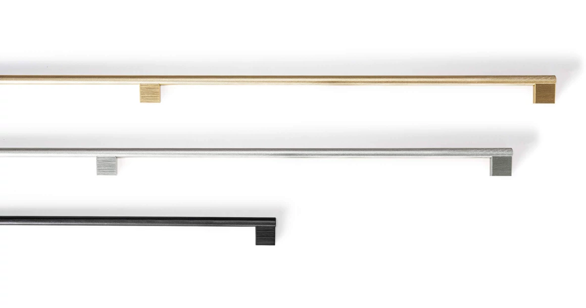 Kép 2/4 - Fogantyú  Viefe GRAF BIG 1168mm, alumínium, sötét sárgaréz