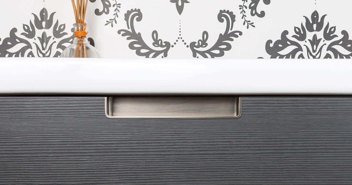 Kép 2/6 - Fogantyú  Viefe NEST  202mm, fém, fényes króm + fehér hátlap