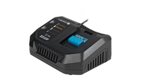 Högert HT2E242-C40 akkumulátor töltő 18V, 4Ah, dobozban