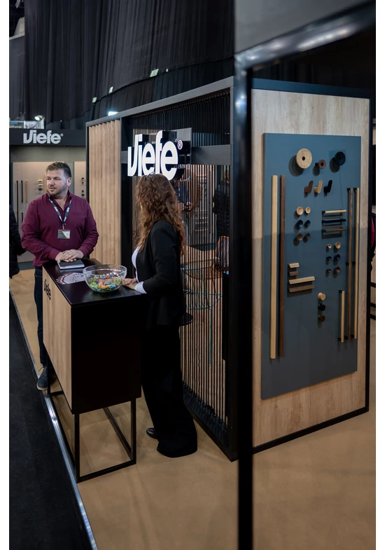 Tegyen virtuális sétát 3D-s kiállítói standunkon!