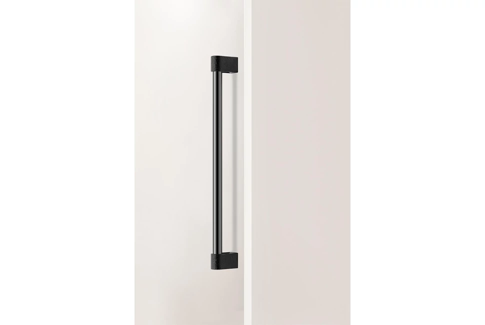 Fogantyú  Viefe CASEY BIG frontról szerelhető 416mm, alumínium, texturált láva fekete-  polírozott titán fekete